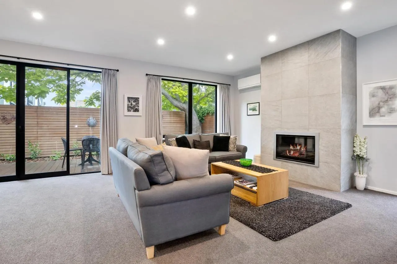 City Living - Christchurch Holiday Home